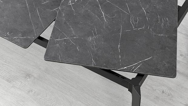 Gillanda modern extendable table - Photo: Ikea