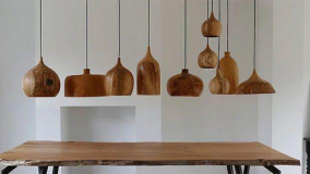Wooden chandeliers: selection guide