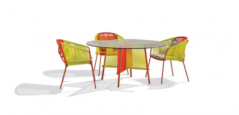Roche-bobois-traveler-outdoor-round-table-in-metal-and-glass